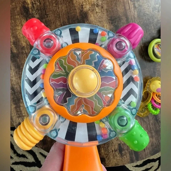 BUNDLE: Infant toys. You get 3 baby toys - Picture 3 of 16